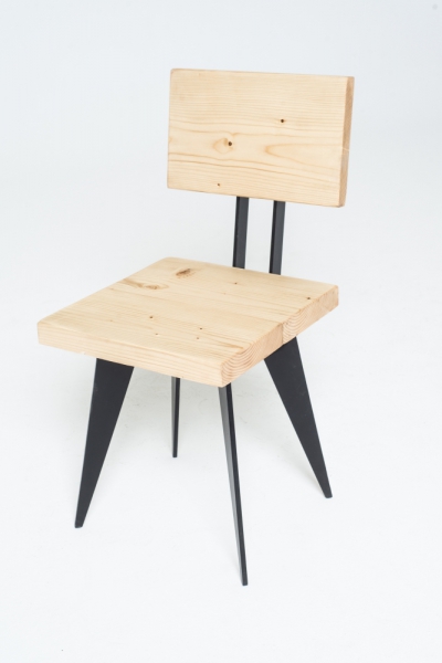 Krzesło metalowo-drewniane