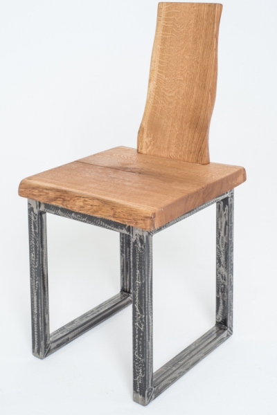 Nowoczesny wygląd krzesła drewnianego