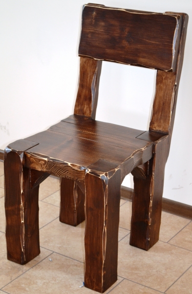 Krzesło w stylu Folk